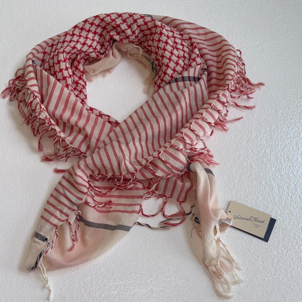 NWT Universal Thread Red/White/Black Cotton Patterned 44” Square Fringe Scarf